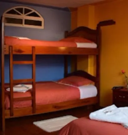 Отель Hostal Miguel Angel Кито